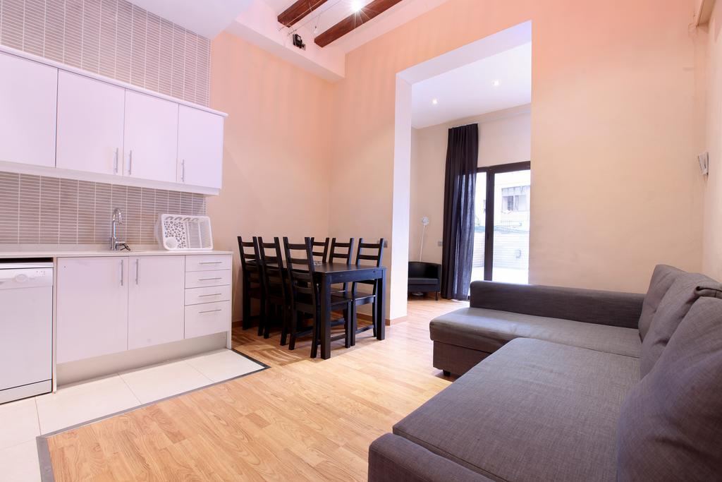 Raval Suites Apartments Barcelona Habitación foto
