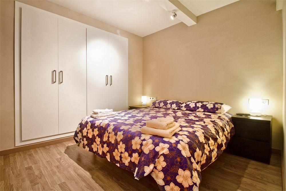 Raval Suites Apartments Barcelona Exterior foto